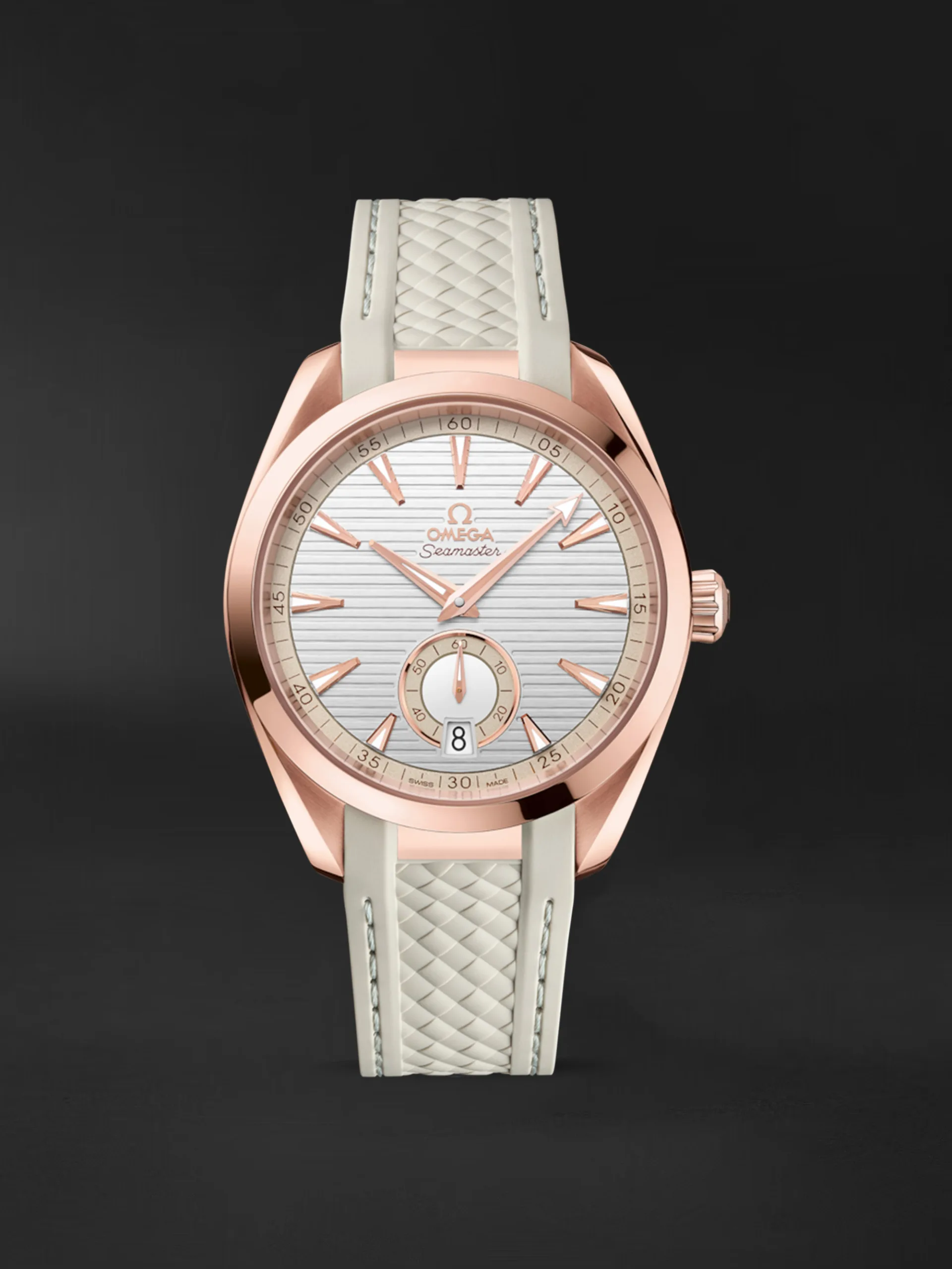 220.52.41.21.02.001-scaled-1.webp Seamaster Aqua Terra - Görsel 1