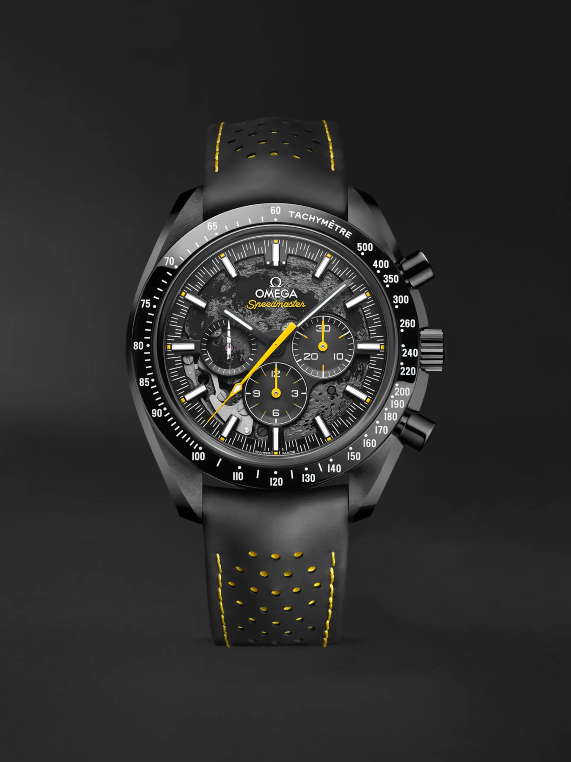 310.92.44.50.01.001-scaled-1.webp Speedmaster Dark Side Of The Moon - Görsel 1